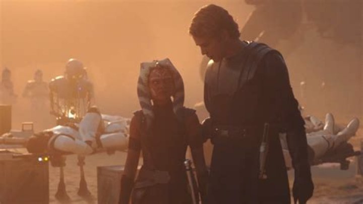 
What role does the Clone Wars Battle play in The Mandalorian? 