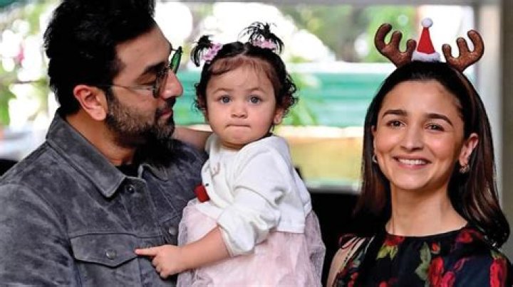 
Who are Alia Bhatts Parents? Alia Bhatt Biography, Parents Name, Nationality and More 