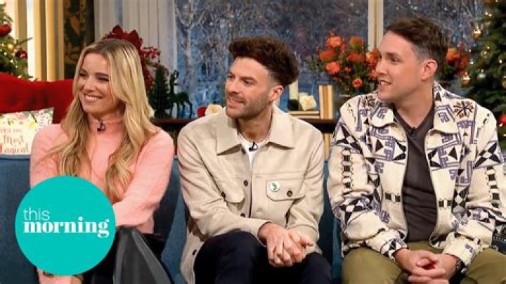 
Who Are Eliot Salt Parents Chris And Sian Salt? Family Ethnicity And Net Worth 