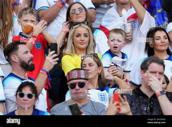 Who Are Susan And Lee Pickford? Jordan Pickford Family Ethnicity And Siblings