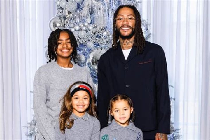 
Who Is Derrick Jackson Wife? Family Children And Ethnicity 
