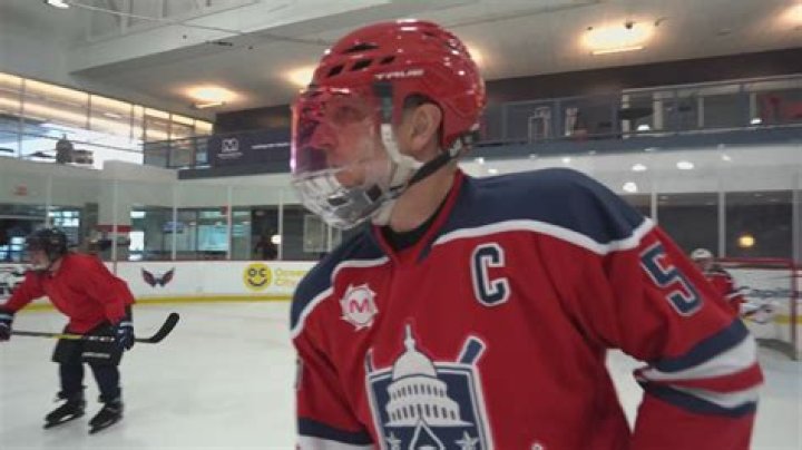 
Who Is Ice Hockey Player Blake Wheeler’s Wife Sam Wheeler? 