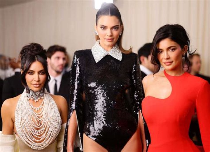 
Who is Matthew Manhard? Khloe Kardashian’s former household assistant sues her for unpaid wages 