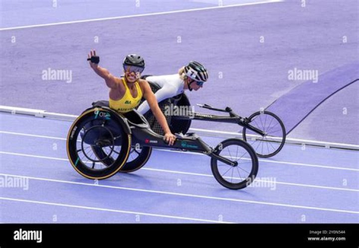
Who Is Paralympic Athlete & Wheelchair Racer Madison de Rozario’s Partner? Disability And Health Condition 