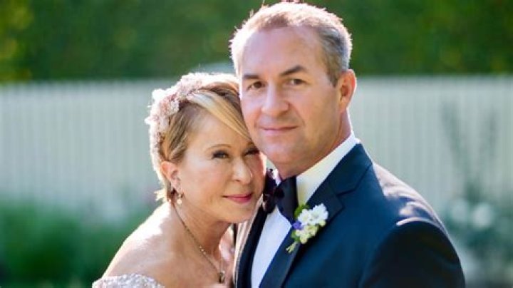 Yeardley Smith Net Worth